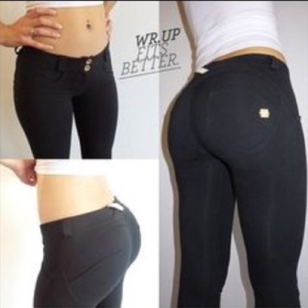 **NWT**Freddy WR.UP booty legging!